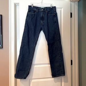 Men’s Levi’s 505 dark wash denim 35W X 32L. Excellent condition!